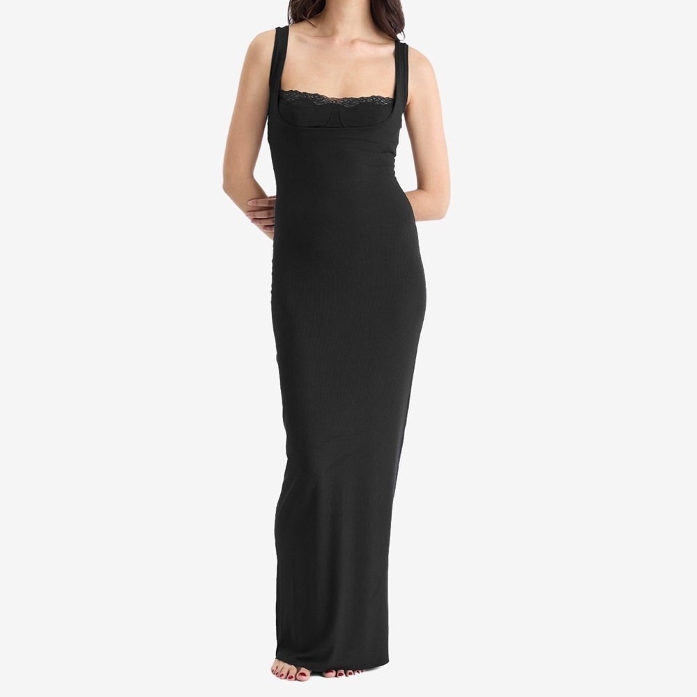 NWT SKIMS Square-Neck Maxi Dress – Size M (Black